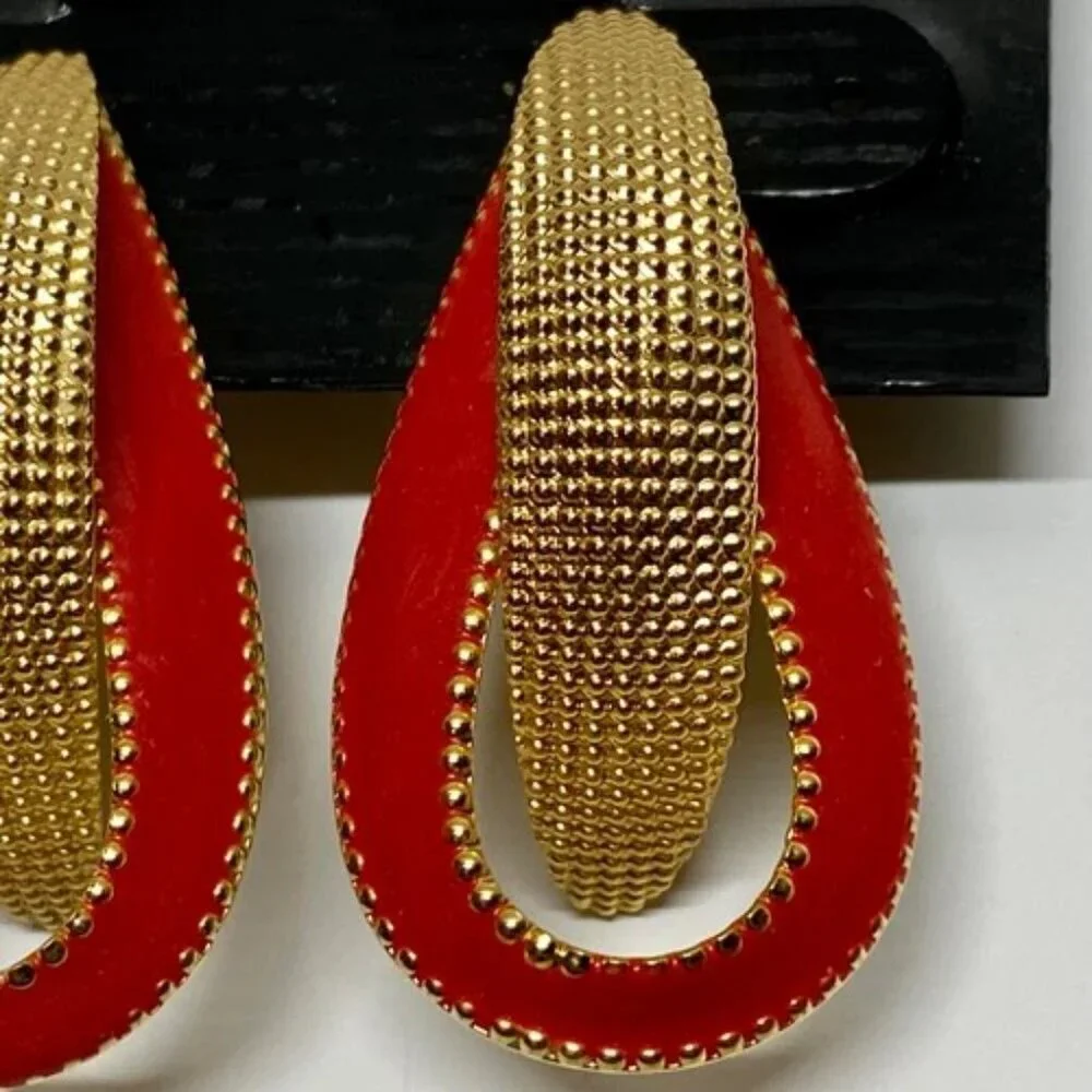 The Earring Tree Fashion Earrings Goldtone Red Acrylic Elegant Dangle‎ Post NWT